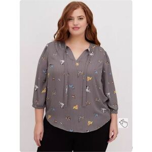 NWOT Torrid Disney Dogs Peasant Blouse - Stripped Grey Plus Size 1 3/4 sleeves